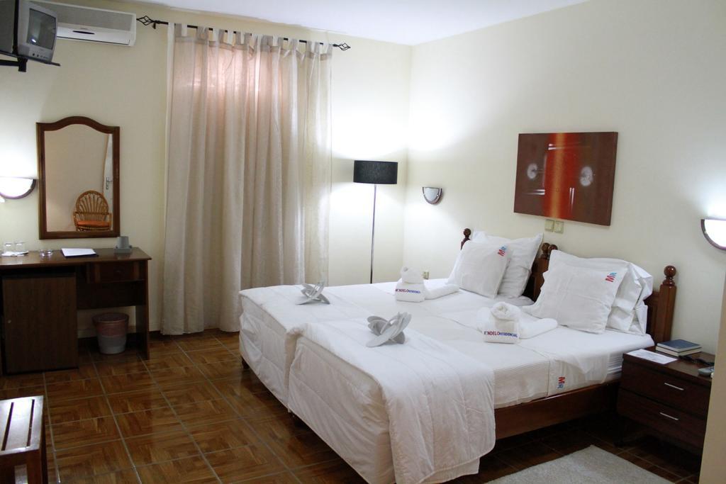 Bed and Breakfast Mindelo Residencial Номер фото